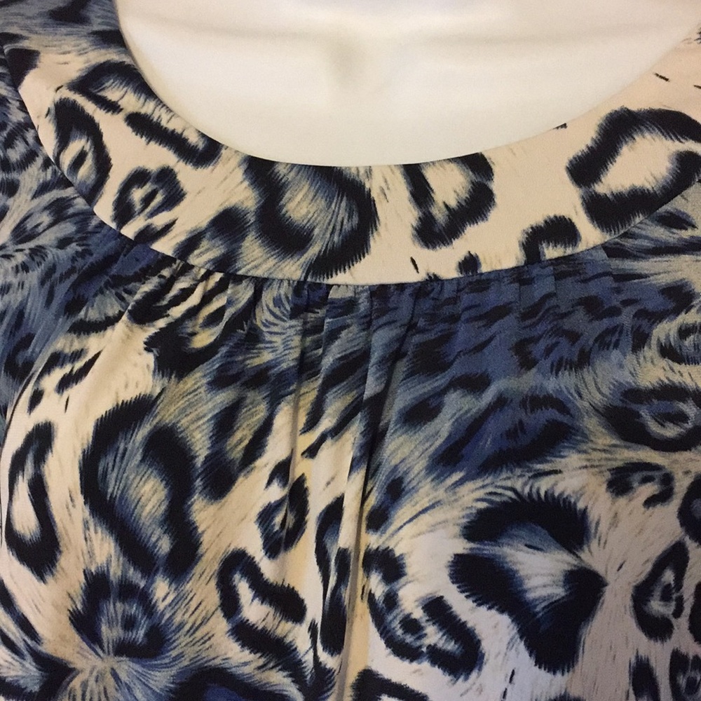 Blue Leopard Print Top - Picture 2 of 4